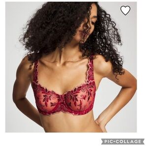 SOMA BALCONNET SENSUOUS LACE
UNLINED BRA RED VELVET TONAL WITH LUREX